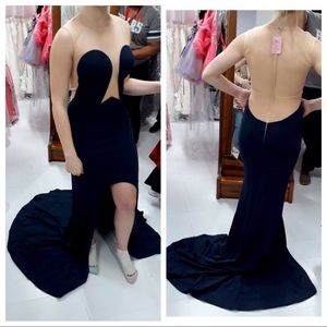 Prom dress Jovani sexy navy/nude size 4 🔥